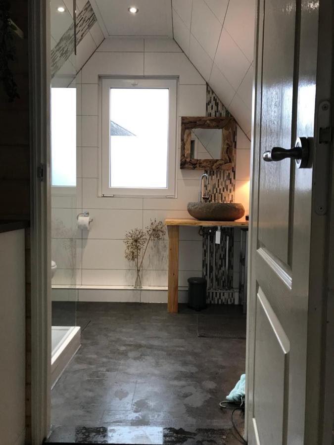 T' Hogeland Ainrom Bed & Breakfast Eenrum Eksteriør bilde